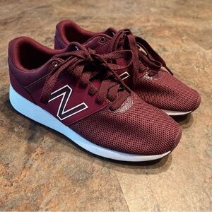 New Balance 24 WRL24YBG Running Shoes Women’s 6.5 Burgundy Maroon